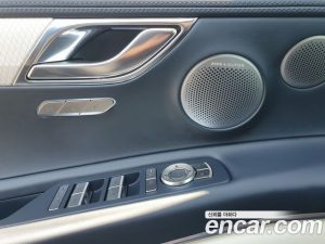 Genesis GV80 3.5T Бензин AWD 2024 года из Южной Кореи