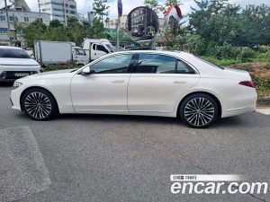 Mercedes-Benz S-Class S450L 4MATIC 2023 года из Южной Кореи