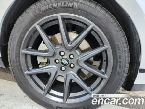 Land Rover Range Rover Velar 3.0 P400 R-Dynamic HSE 2023 года из Южной Кореи