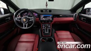Porsche Cayenne 3.0 Coupe 2023 года из Южной Кореи