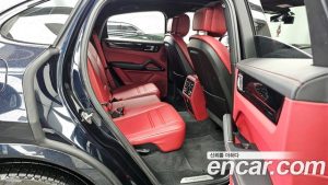Porsche Cayenne 3.0 Coupe 2023 года из Южной Кореи