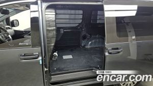 Hyundai Staria L3.5 Wagon 3Door 2025 года из Южной Кореи