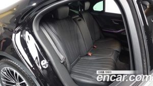 Mercedes-Benz S-Class S450 d 4MATIC 2024 года из Южной Кореи