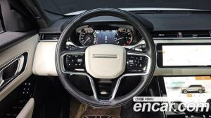 Land Rover Range Rover Velar 2.0 P250 R-Dynamic SE 2023 года из Южной Кореи