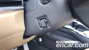 Kia Sorento Бензин 2.5T 2WD 2024 года из Южной Кореи