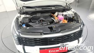 Kia Sportage HEV 1.6 2WD 2025 года из Южной Кореи