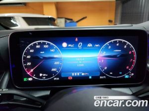 Mercedes-Benz GLC-Class GLC300 4MATIC AMG Line 2025 года из Южной Кореи