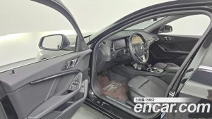 BMW 1-Series 120i Sport 2024 года из Южной Кореи