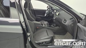 BMW 1-Series 120i Sport 2024 года из Южной Кореи