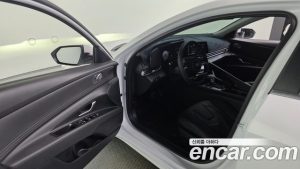 Hyundai AVANTE 1.6 2025 года из Южной Кореи