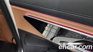 Mercedes-Benz E-Class E200 Avantgarde 2024 года из Южной Кореи
