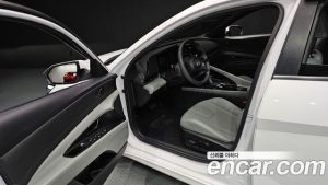 Hyundai AVANTE 1.6 2025 года из Южной Кореи