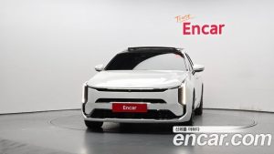 Kia K8 Noblesse 2025 года из Южной Кореи