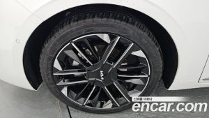 Kia K8 Noblesse 2025 года из Южной Кореи