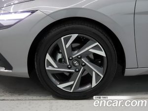 Hyundai AVANTE 1.6 2024 года из Южной Кореи