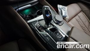 BMW 5-Series 523d M Sport 2023 года из Южной Кореи