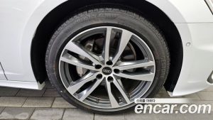 Audi A6 45 TFSI 4WD Premium 2023 года из Южной Кореи