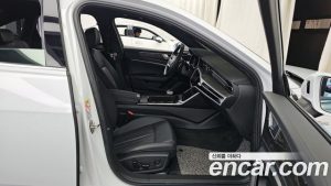 Audi A6 45 TFSI 4WD Premium 2023 года из Южной Кореи