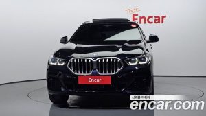 BMW X6 xDrive40i M Sport 2023 года из Южной Кореи