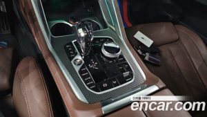BMW X6 xDrive40i M Sport 2023 года из Южной Кореи