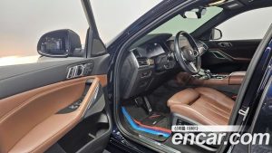 BMW X6 xDrive40i M Sport 2023 года из Южной Кореи