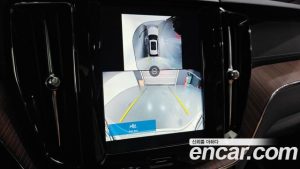 Volvo XC60 B5 Ultra Bright 2025 года из Южной Кореи