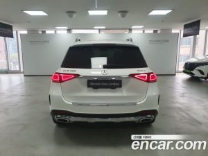 Mercedes-Benz GLE-Class GLE450 4MATIC 2023 года из Южной Кореи