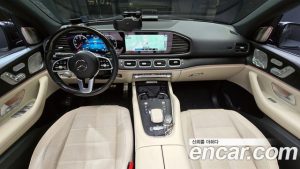 Mercedes-Benz GLS-Class GLS400d 4MATIC 2023 года из Южной Кореи