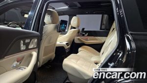 Mercedes-Benz GLS-Class GLS400d 4MATIC 2023 года из Южной Кореи