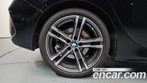 BMW 1-Series 120i M Sport 2024 года из Южной Кореи