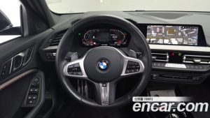 BMW 1-Series 120i M Sport 2024 года из Южной Кореи