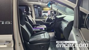 Hyundai Staria 4WD Lounge 9-Seater 2024 года из Южной Кореи