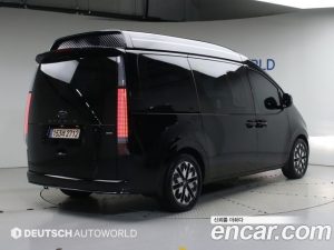 Hyundai Staria 4WD Lounge 7-Seater 2024 года из Южной Кореи