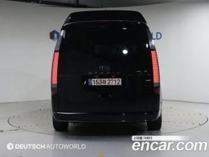 Hyundai Staria 4WD Lounge 7-Seater 2024 года из Южной Кореи