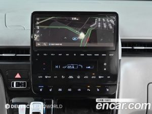 Hyundai Staria 4WD Lounge 7-Seater 2024 года из Южной Кореи