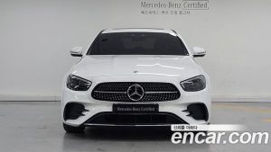 Mercedes-Benz E-Class E250 AMG Line 2023 года из Южной Кореи