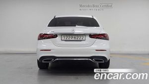 Mercedes-Benz E-Class E250 AMG Line 2023 года из Южной Кореи