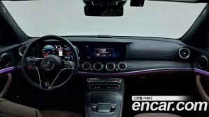 Mercedes-Benz E-Class E250 AMG Line 2023 года из Южной Кореи