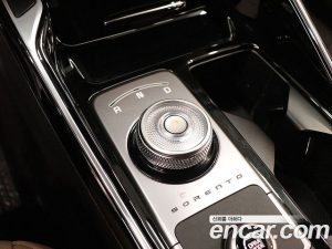Kia Sorento HEV 1.6 2WD 2025 года из Южной Кореи