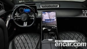 Mercedes-Benz S-Class S400 d 4MATIC 2023 года из Южной Кореи