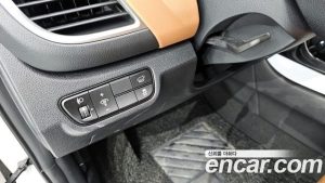 Kia Seltos Бензин 1.6 Turbo 2WD 2024 года из Южной Кореи