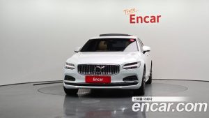 Volvo S90 B5 ULTIMATE Bright 2023 года из Южной Кореи