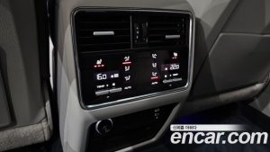 Porsche Cayenne 4.0 Turbo Coupe 2023 года из Южной Кореи