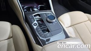 BMW 3-Series 330e M Sport 2023 года из Южной Кореи