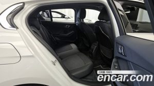 BMW 1-Series 120i Sport 2024 года из Южной Кореи