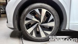 Volkswagen ID.5 PRO 2025 года из Южной Кореи