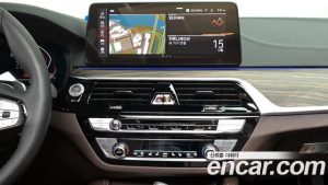 BMW 5-Series 530i xDrive Luxury 2023 года из Южной Кореи