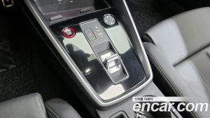 Audi S3 2.0 TFSI 4WD 2023 года из Южной Кореи