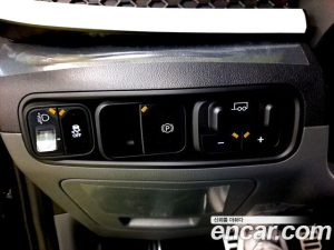Kia Tasman 2.5T Бензин 4WD 2026 года из Южной Кореи