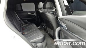BMW X4 xDrive20d M Sport 2023 года из Южной Кореи